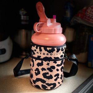 NWOT HydroJug with sleeve and straw
